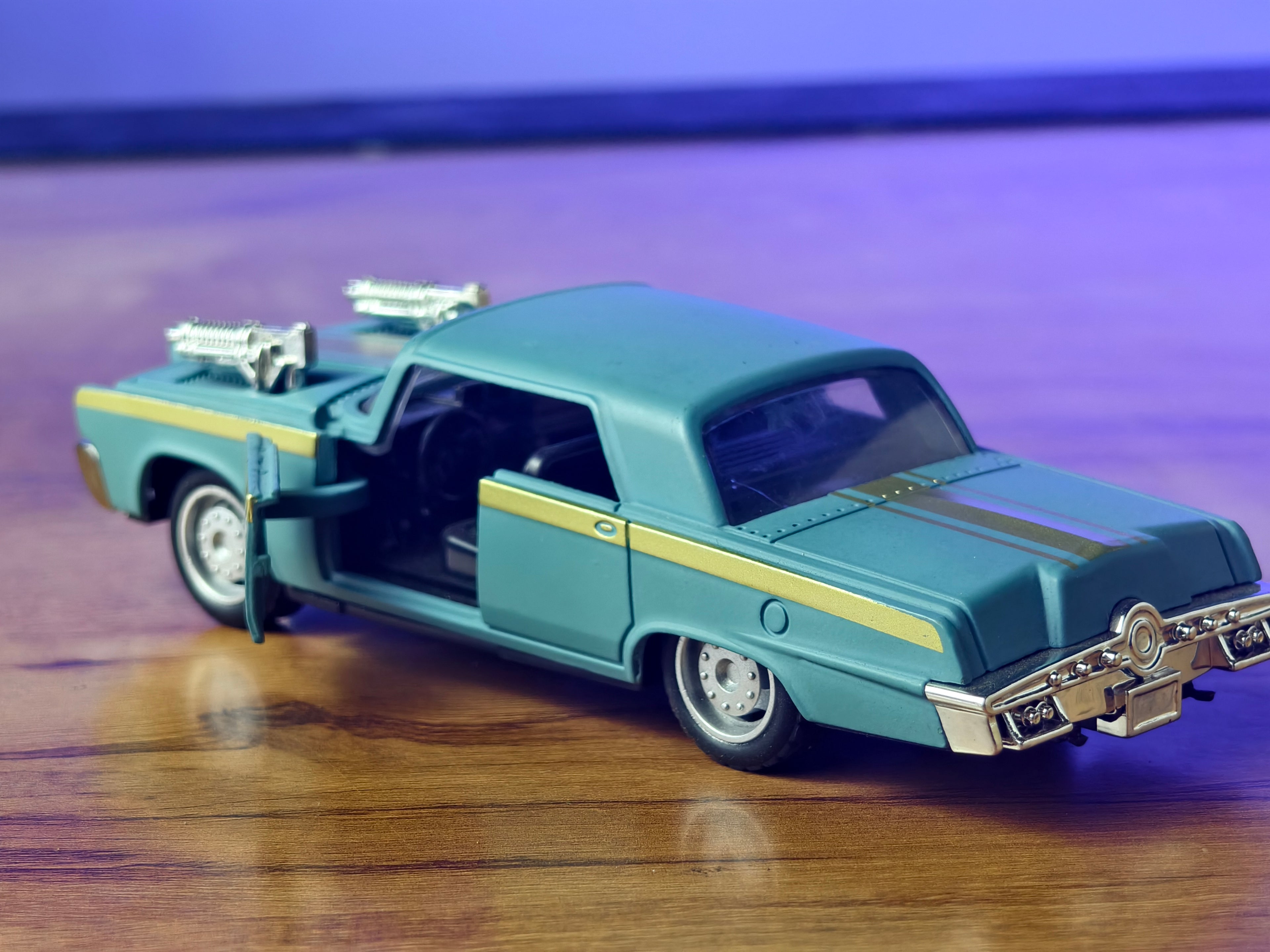 1960 s Lincoln Continental 1:32 Scale